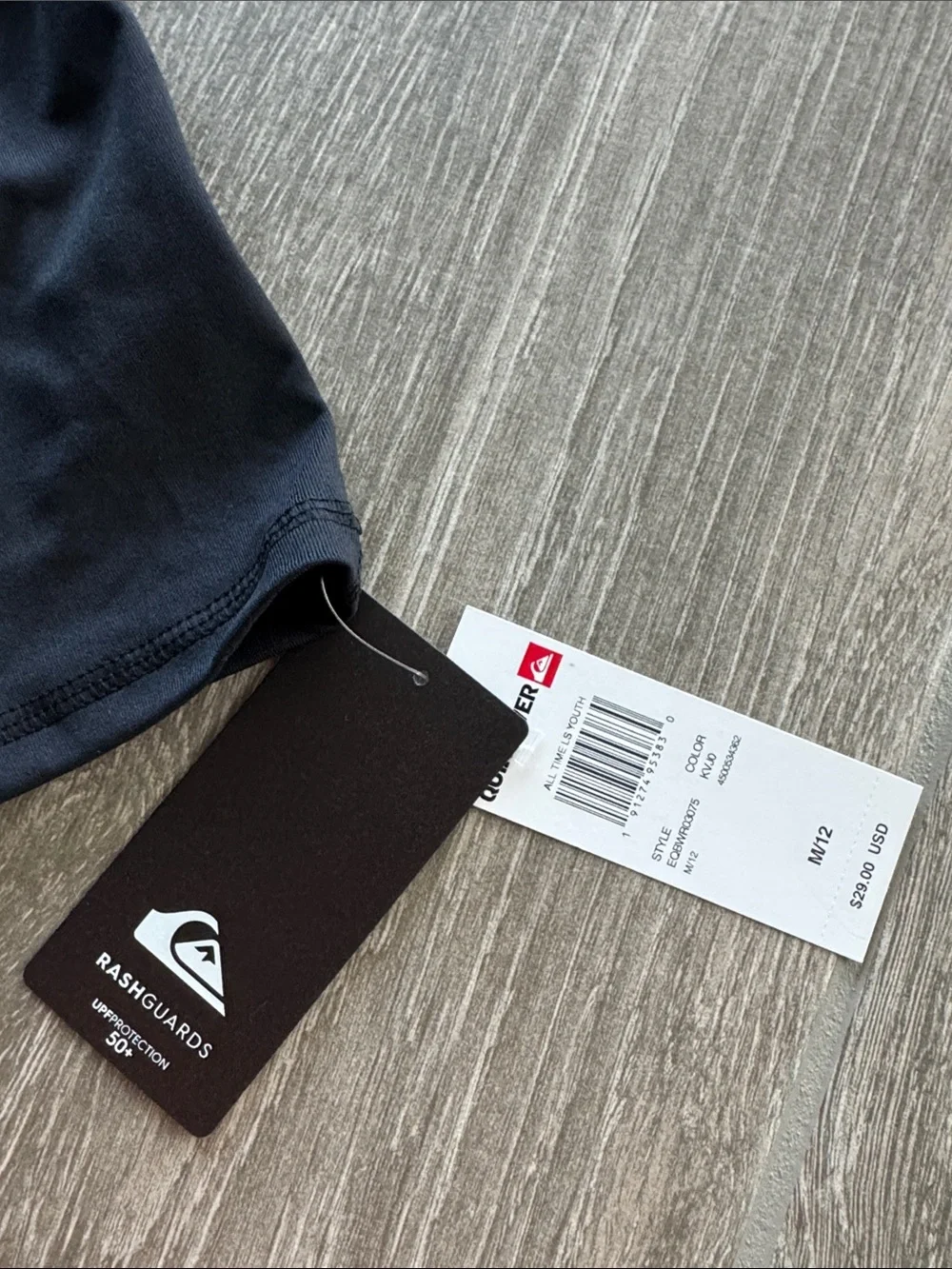 Quiksilver Black Long-Sleeve Surf Rash Guard with White Logo NWT sz 12